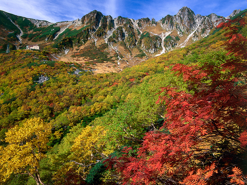 The end of September: Senjojiki Cirque in autumn